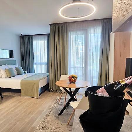Azur Premium Apartment